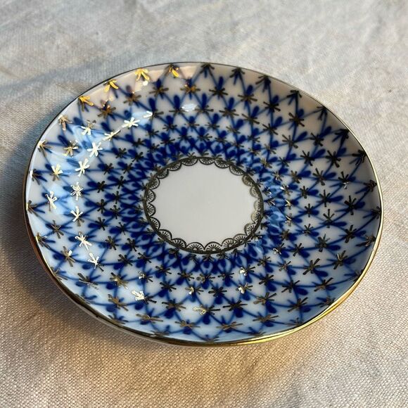 VTG Lomonosov Imperial Porcelain Tulip net pattern cobalt blue 22K gold teacup s - Picture 12 of 13